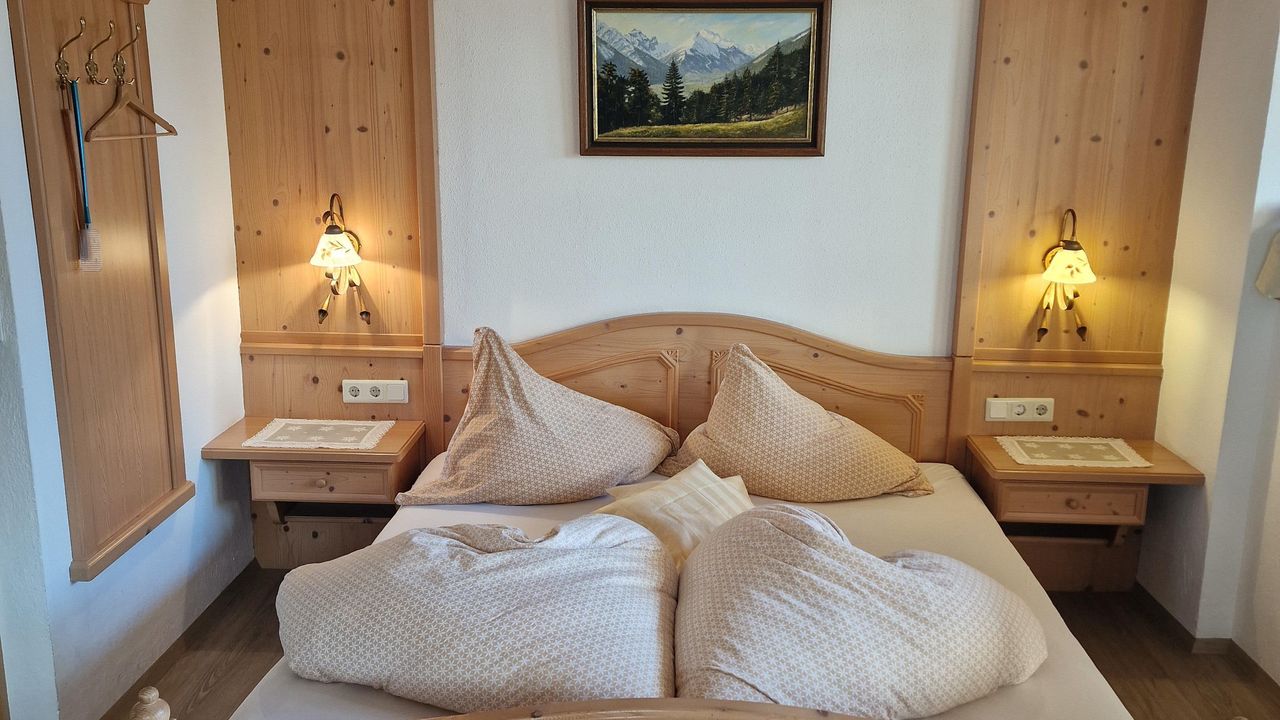 1000129473 1000129473